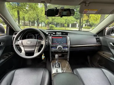 Toyota Reiz