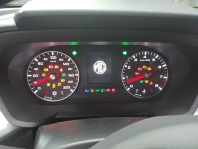 MG 5