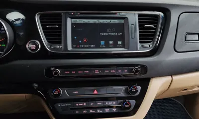Kia Canival