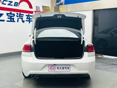 Volkswagen Lamando