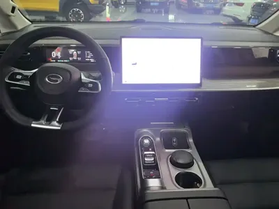 GAC Motor 传祺E8 PHEV