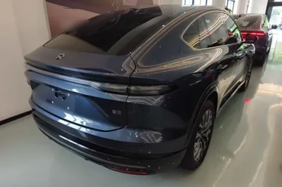 Nio EC6