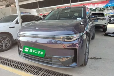 Leapmotor C16