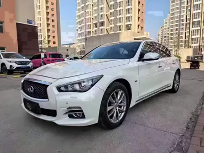 Infiniti Q50L