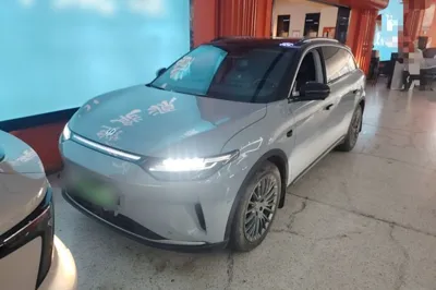Leapmotor C11