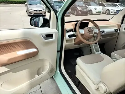 Wuling MINIEV