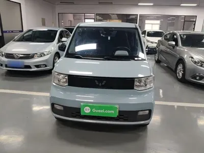 Wuling MINIEV