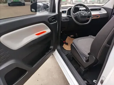 Wuling MINIEV