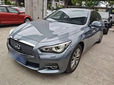 Infiniti Q50L