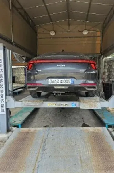 Kia K8