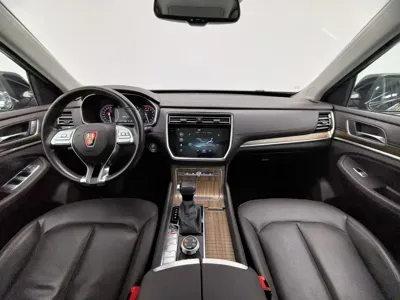 Roewe RX8