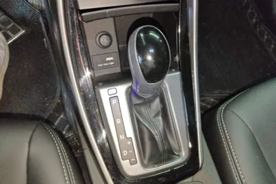Hyundai Elantra (5th Generation
