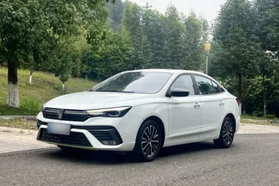 Roewe i5