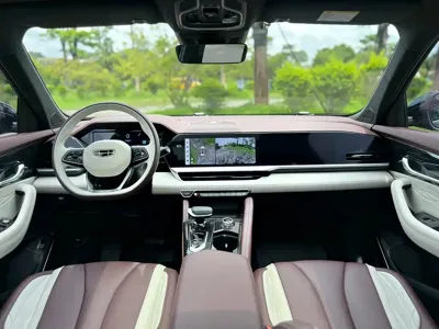 Geely Xingyue L