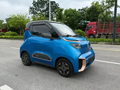 Baojun E200
