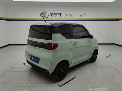Wuling MINIEV