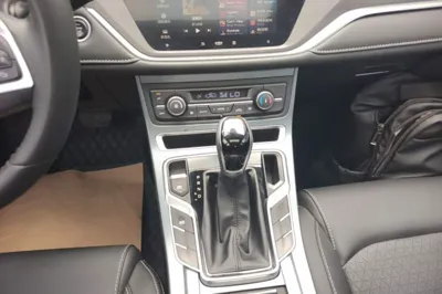 Geely Auto Emgrand