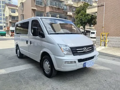大通 V80