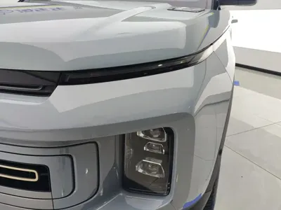 Geely ICON