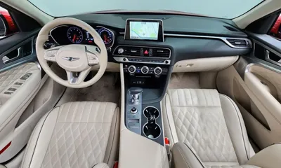 Genesis G70