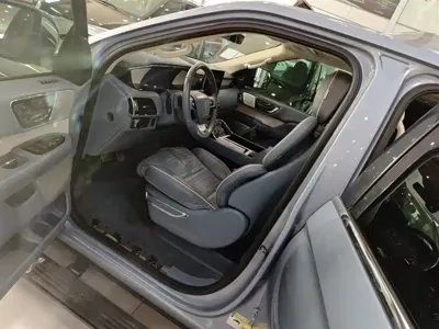 Lincoln Navigator