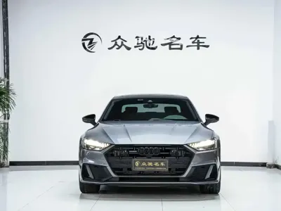Audi A7L