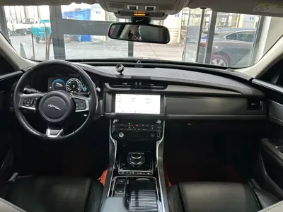 Jaguar XFL