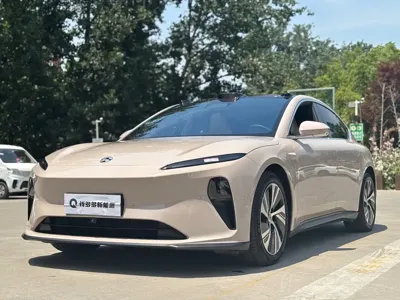 Nio ET5