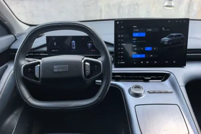 Geely Galaxy E5