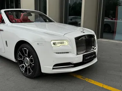 Rolls-Royce Dawn