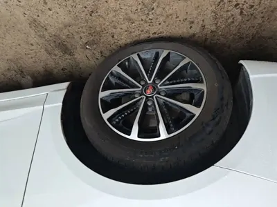 Roewe i5