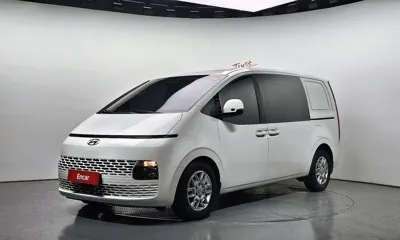 Hyundai Staria