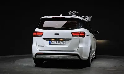 Kia Canival