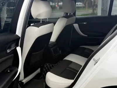 BMW 1 Series (Import)