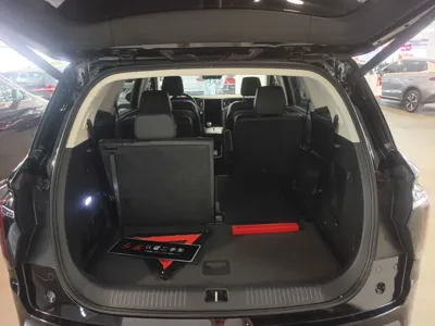 Hongqi HS7 PHEV