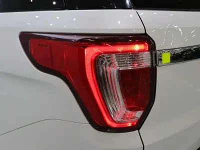 Ford Explorer (Import)