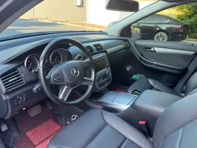 Mercedes-Benz R-Class