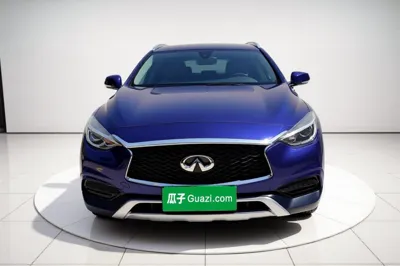 Infiniti QX30