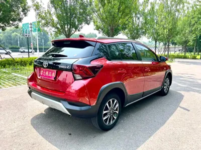 Toyota Yaris L