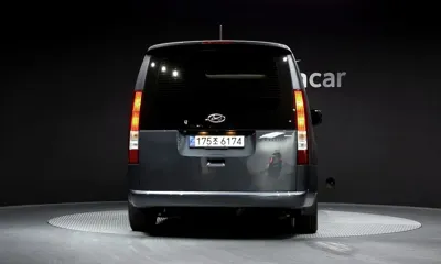 Hyundai Staria