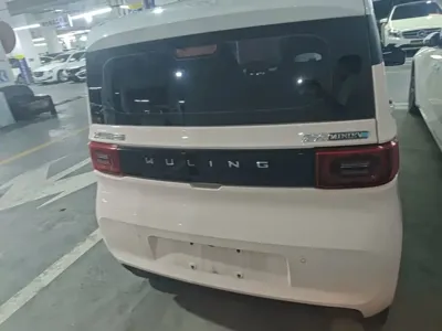 Wuling MINIEV