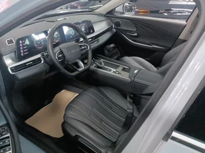Chery Fengyun A8