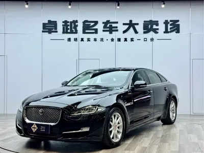 Jaguar XJ