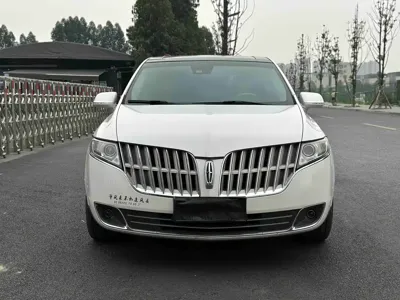 Lincoln MKT