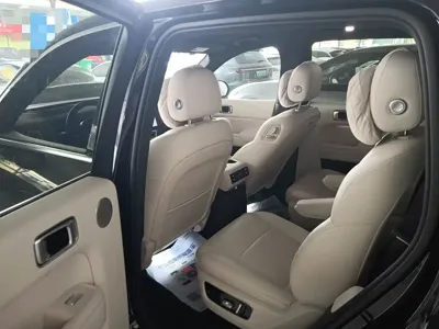 Li Auto Li L8