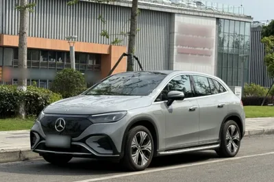Mercedes-Benz EQE SUV