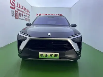Nio ES8