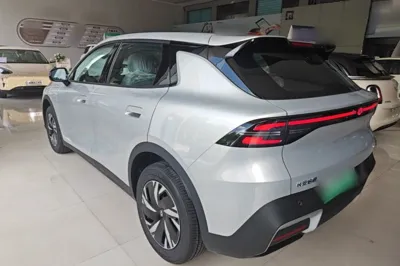 CHANGAN NEVO Q05
