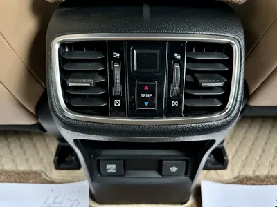 Honda UR-V