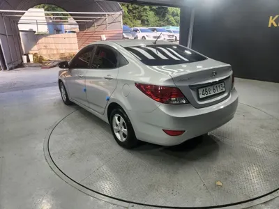 Hyundai Accent